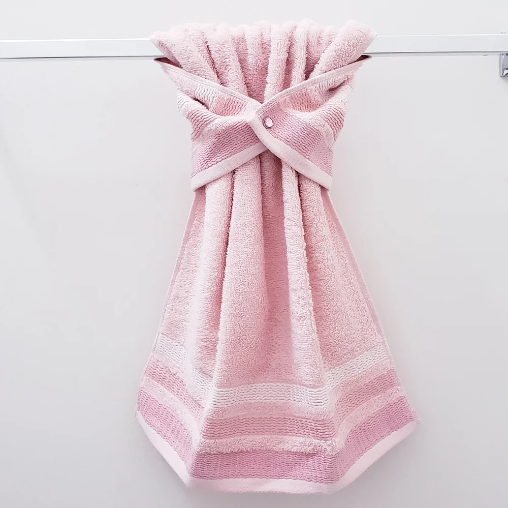🤍NEW!⬜️  #0970-D■LAST 2️⃣Pink/striped Hang'N'Snap HAND Towel Select snap